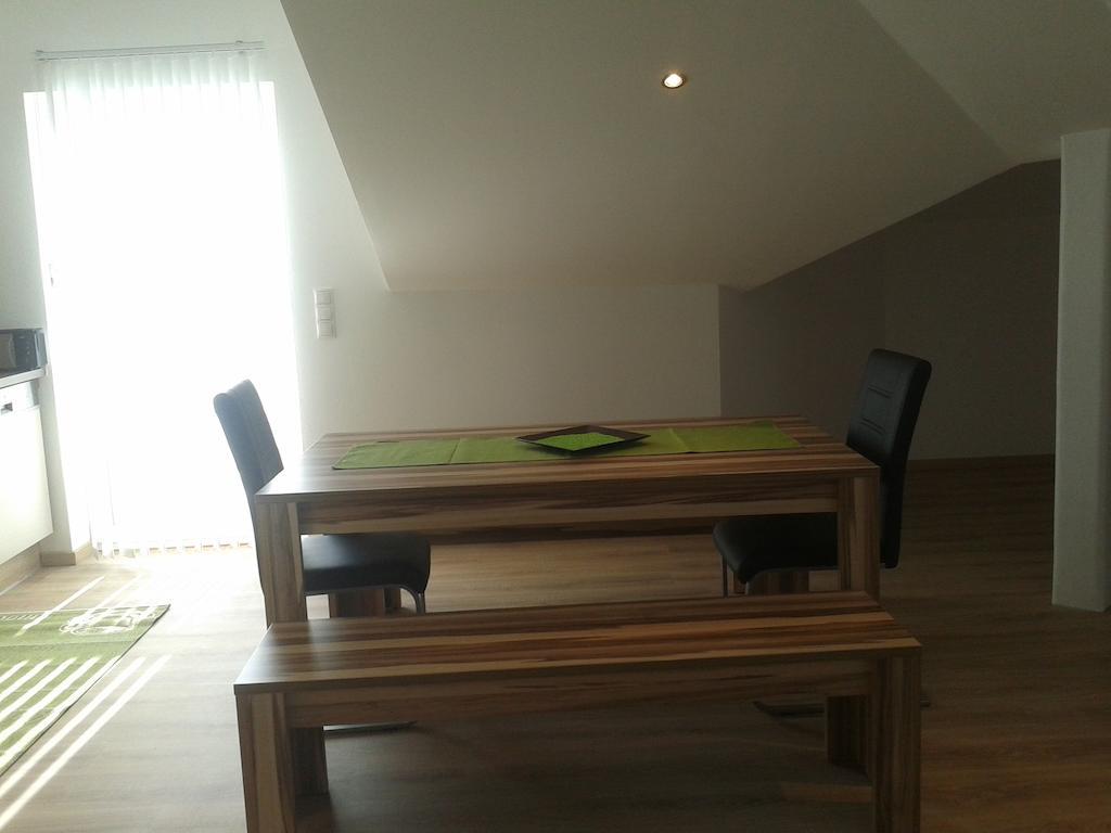 Haus Senel Apartment Ебен им Понгау Стая снимка