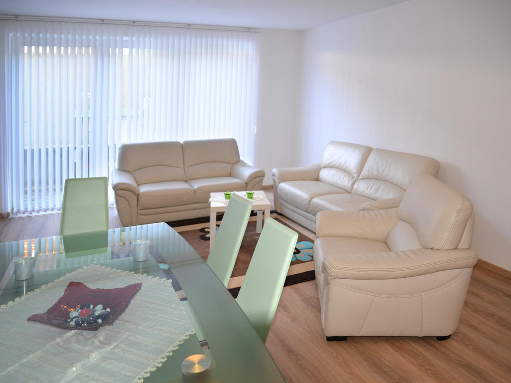 Haus Senel Apartment Ебен им Понгау Стая снимка